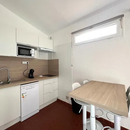 à 100m De La - Terrasse&parking Privé