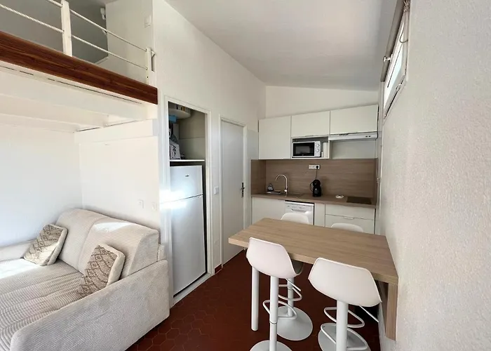 A 100m De La - Terrasse & Parking Prive *